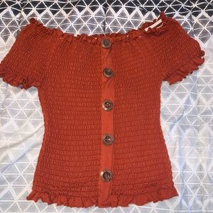 off the should shirt